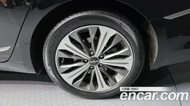 Kia K8 2023 — ფოტო 4/20