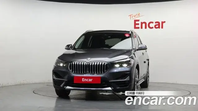 BMW X1 2022 — ფოტო 14/20