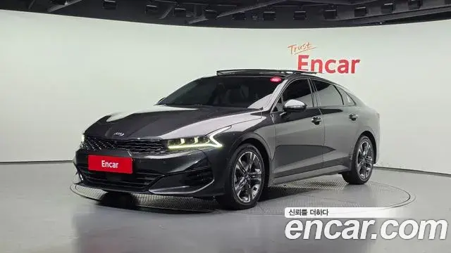 Kia K5 2020 — Şəkil 10/20