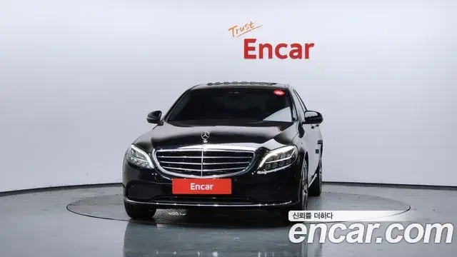 Mercedes-Benz C-Class 2019 — Фото 3/20