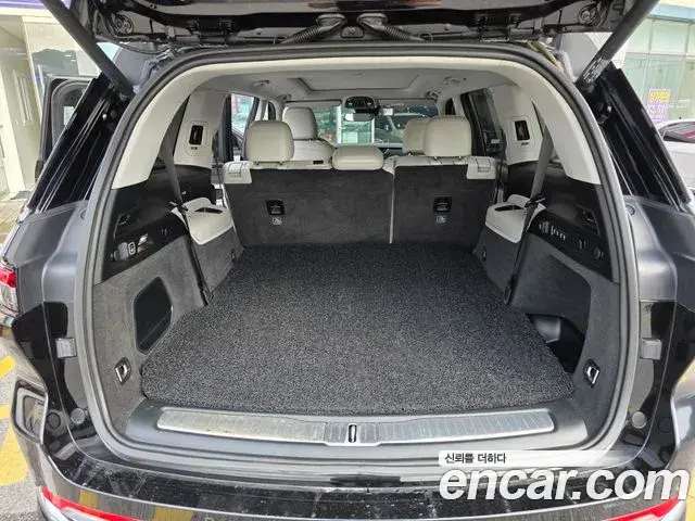 Jeep Grand Cherokee 2021 — Фото 12/20