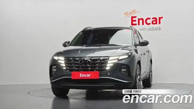 Hyundai Tucson Hybrid 2022 — Photo 8/20