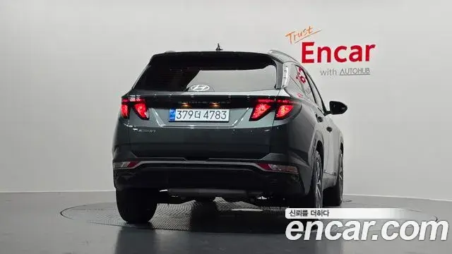 Hyundai Tucson Hybrid 2022 — Photo 4/20