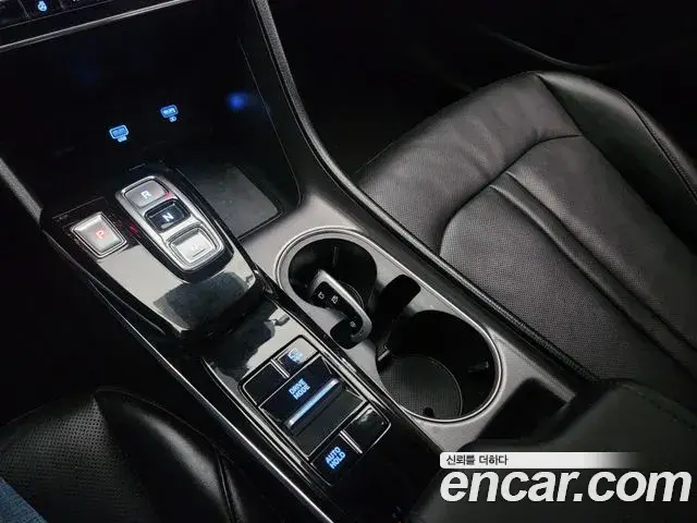 Hyundai Sonata 2022 — Фото 13/20