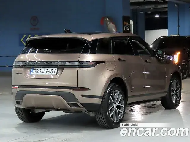 Land Rover Range Rover Evoque 2025 — ფოტო 4/20