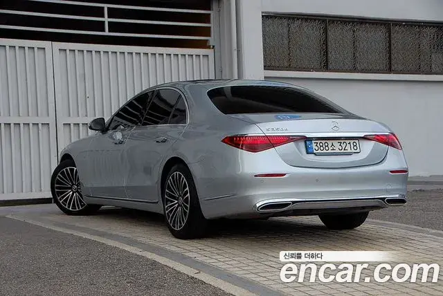 Mercedes-Benz S-Class 2021 — ფოტო 5/20