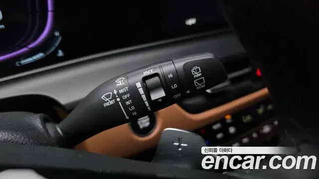 Kia Seltos 2025 — Şəkil 22/32