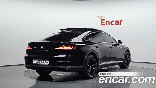 Volkswagen Arteon 2019 — Şəkil 1/31