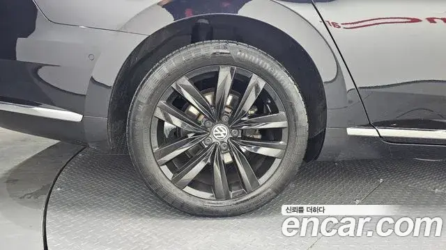 Volkswagen Arteon 2019 — Şəkil 3/31