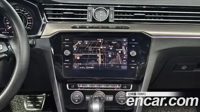 Volkswagen Arteon 2019 — Şəkil 13/31