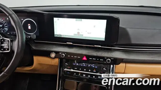 Kia Carnival 2022 — Фото 17/20