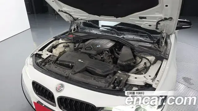BMW 3 Series 2018 — Şəkil 6/20