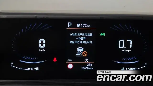 Hyundai Staria 2023 — Фото 8/20
