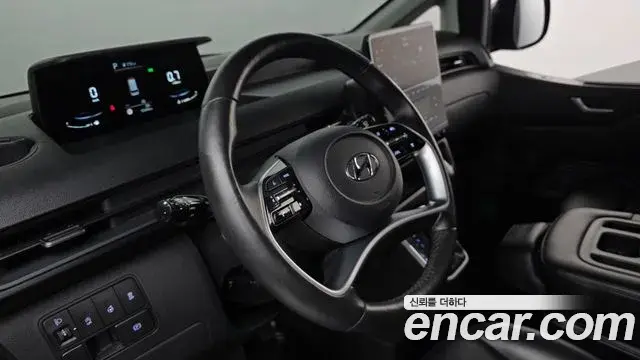 Hyundai Staria 2023 — Фото 12/20