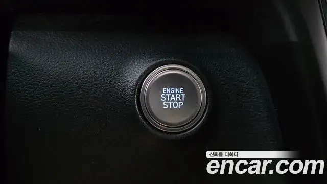 Hyundai Staria 2023 — ფოტო 12/30