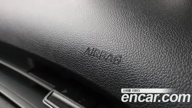 Hyundai Staria 2023 — ფოტო 29/30