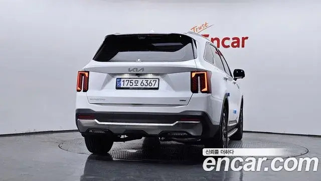 Kia Sorento 2024 — Photo 12/36