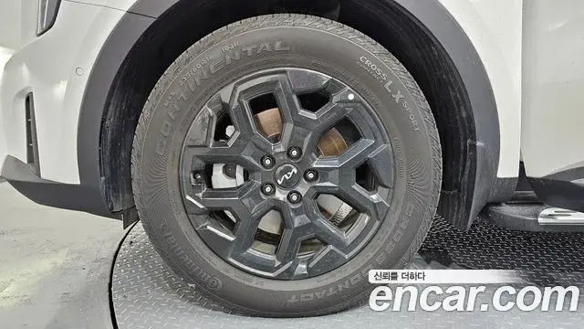 Kia Sorento 2024 — Photo 23/36