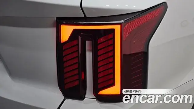 Kia Sorento 2024 — Photo 21/36