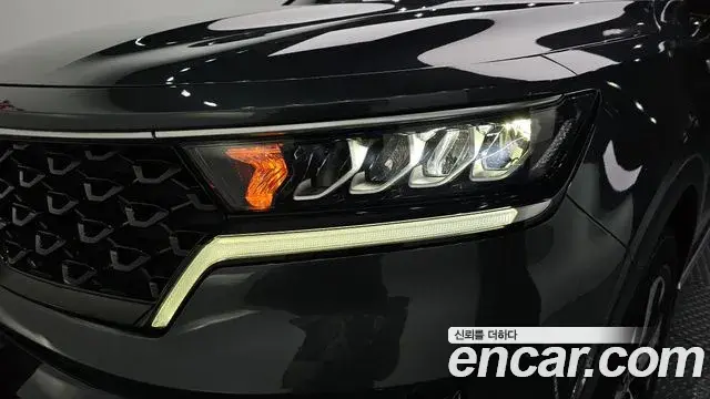 Kia Sorento 2021 — ფოტო 26/32