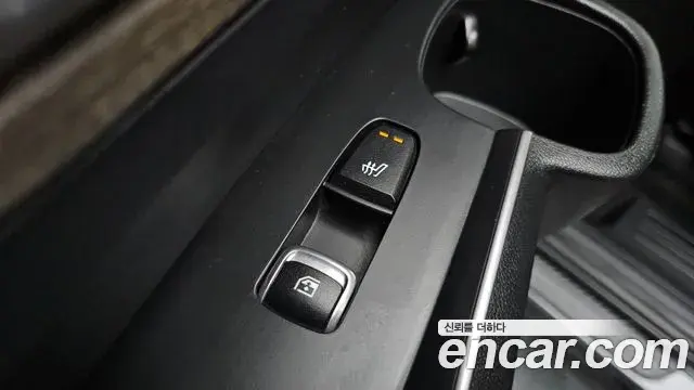 Kia Sorento 2021 — ფოტო 24/32