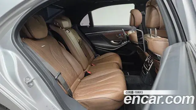 Mercedes-Benz S-Class 2018 — Şəkil 17/31