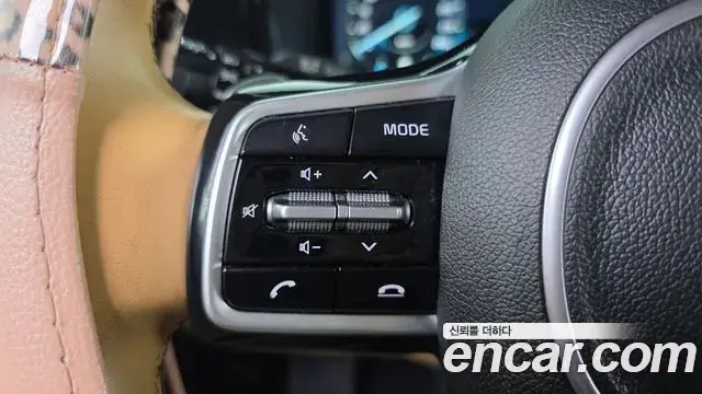 Kia Sorento 2022 — Photo 27/31