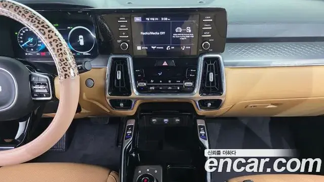 Kia Sorento 2022 — Photo 10/31