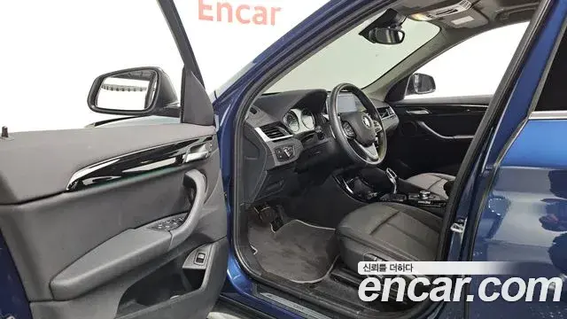 BMW X1 2022 — Şəkil 16/33