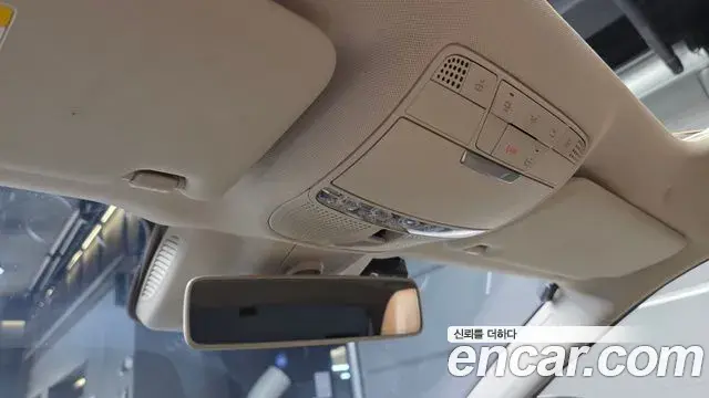 Mercedes-Benz E-Class 2019 — ფოტო 30/30