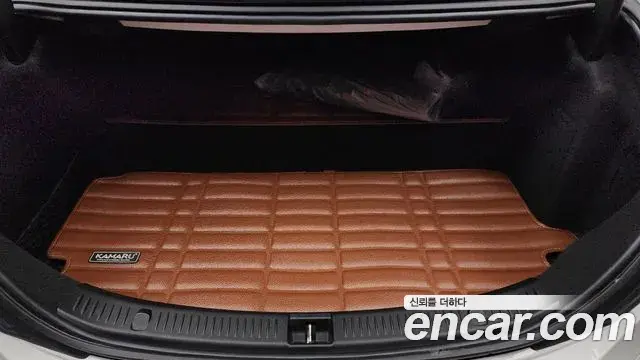 Mercedes-Benz E-Class 2023 — Фото 20/20