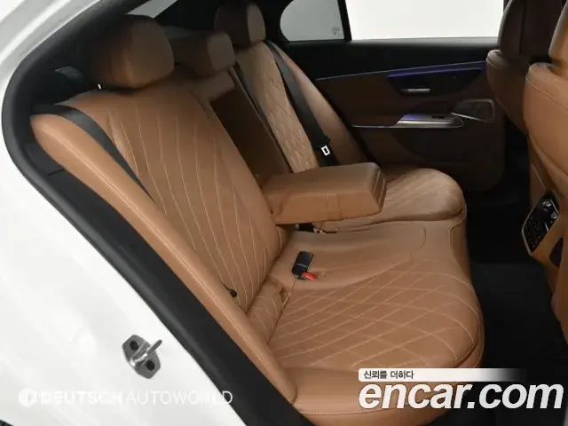 Mercedes-Benz E-Class 2024 — Şəkil 10/20