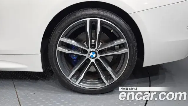 BMW 4 Series 2019 — Şəkil 5/30