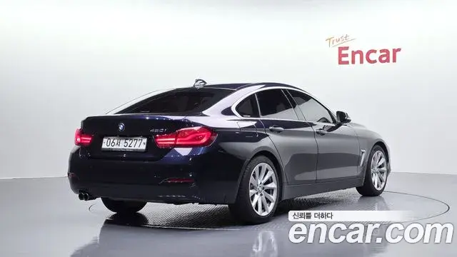 BMW 4 Series 2019 — Photo 26/32