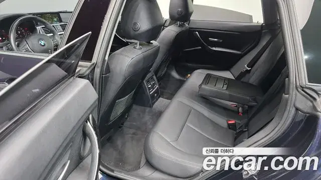 BMW 4 Series 2019 — Photo 2/32