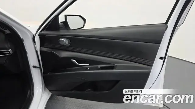 Hyundai The New Avante Hybrid 2021 — Şəkil 27/30