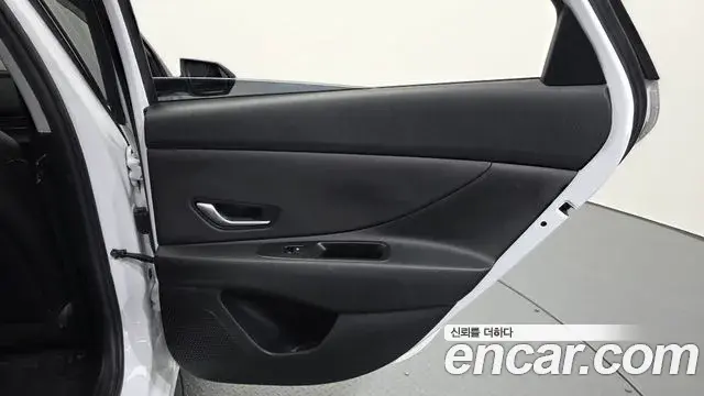 Hyundai The New Avante Hybrid 2021 — Şəkil 30/30