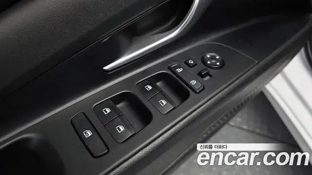 Hyundai The New Avante Hybrid 2021 — Şəkil 9/30