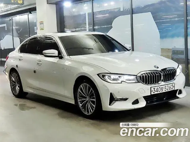 BMW 3 Series 2019 — Photo 4/20