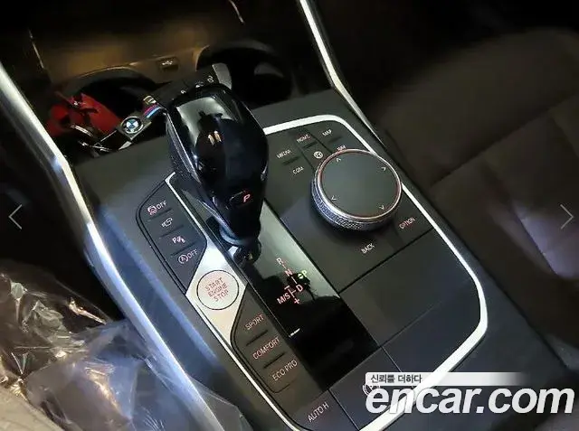 BMW 3 Series 2019 — Photo 10/20
