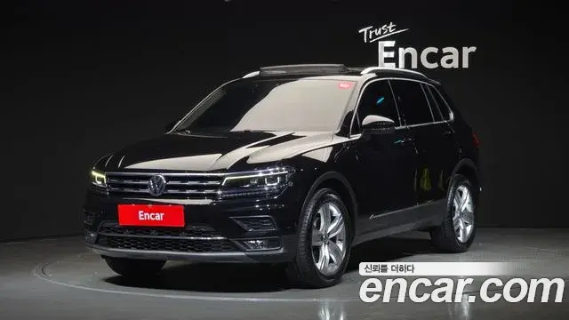 Volkswagen Tiguan 2020 — Photo 17/20