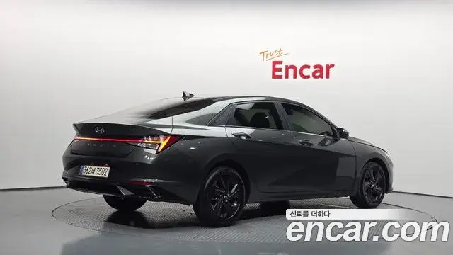 Hyundai The New Avante Hybrid 2021 — Şəkil 15/20
