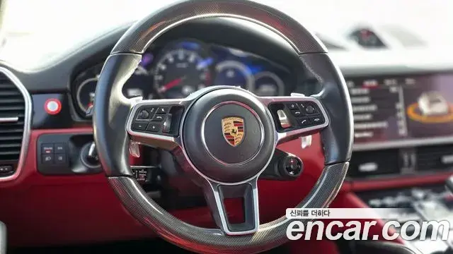 Porsche Cayenne 2022 — Şəkil 16/20