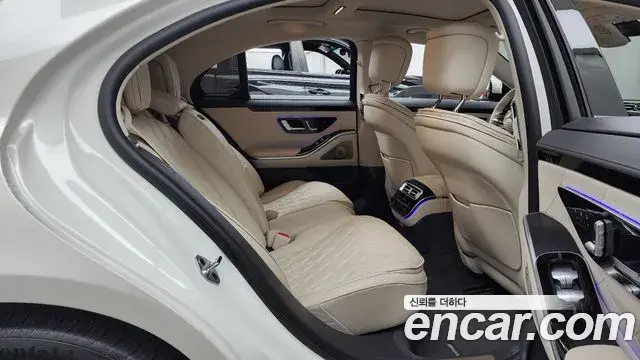 Mercedes-Benz S-Class 2023 — Şəkil 17/33
