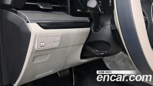 Kia K5 2025 — ფოტო 25/32