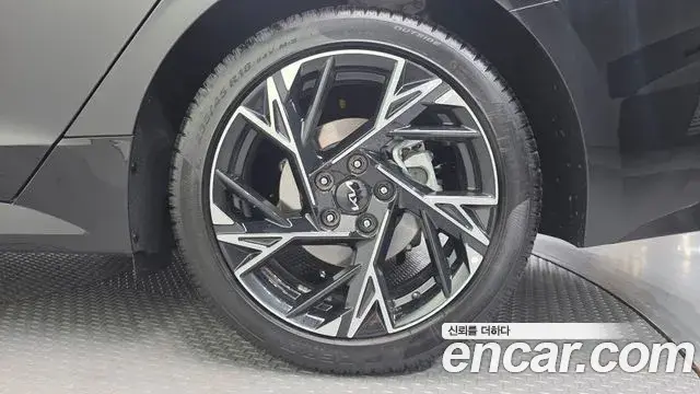 Kia K5 2025 — ფოტო 3/32