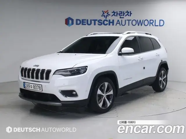 Jeep Cherokee 2021 — Photo 1/20