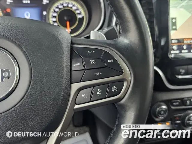 Jeep Cherokee 2021 — Photo 12/20