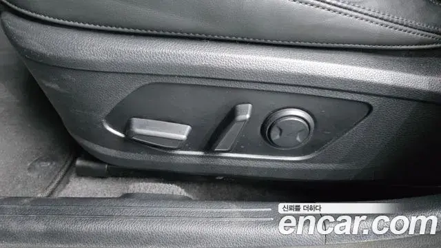 Kia K5 2023 — Photo 15/35