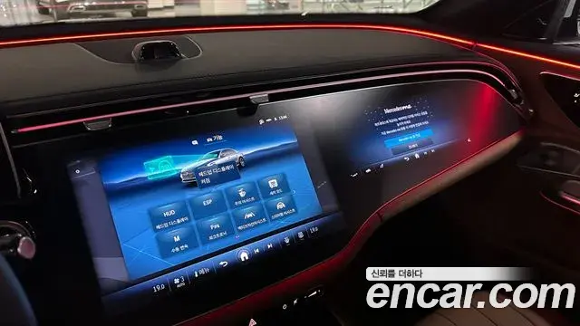 Mercedes-Benz E-Class 2025 — Фото 14/20
